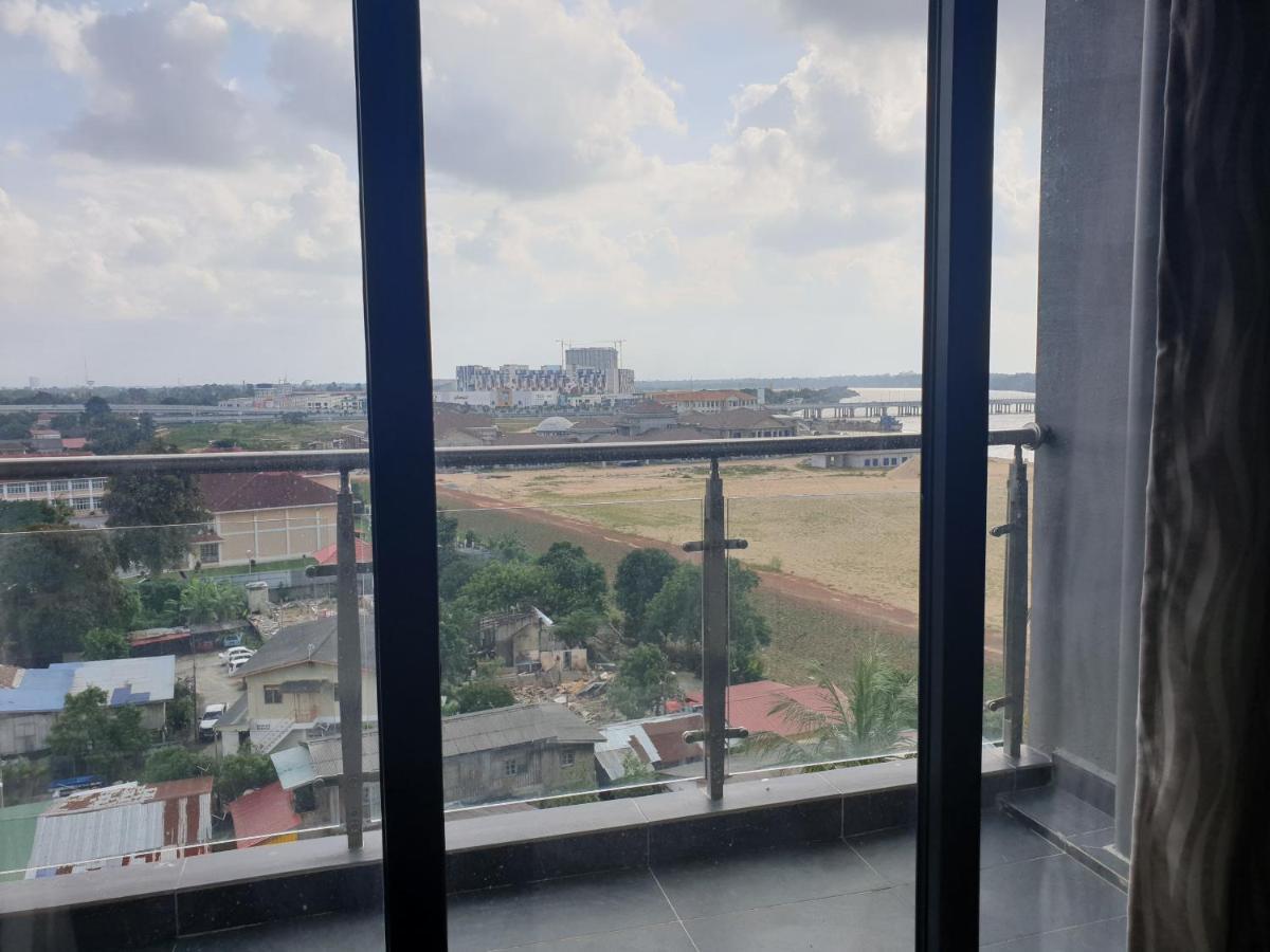 Prestige Sky Riverfront Kota Bharu Exteriör bild