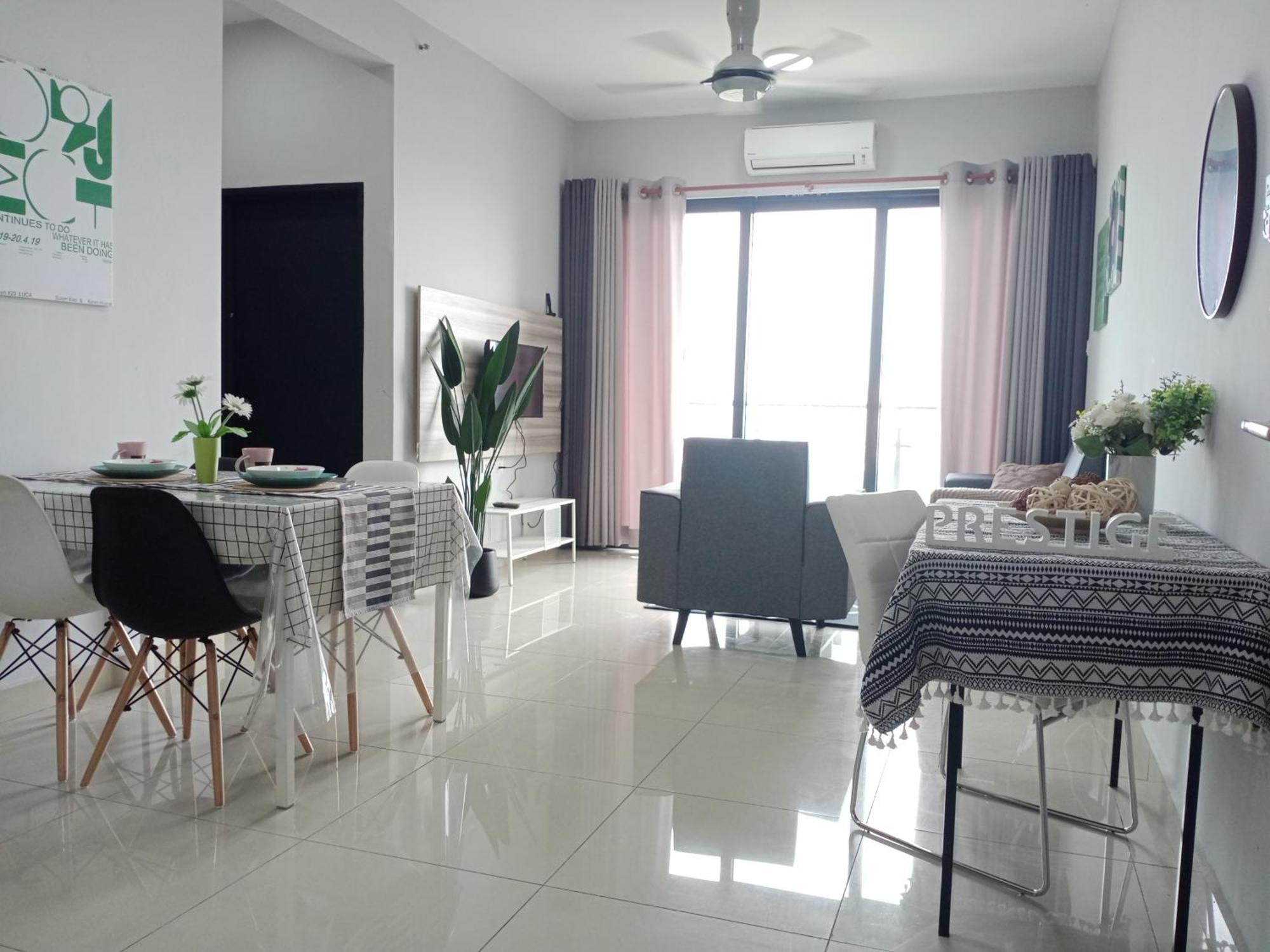 Prestige Sky Riverfront Kota Bharu Exteriör bild